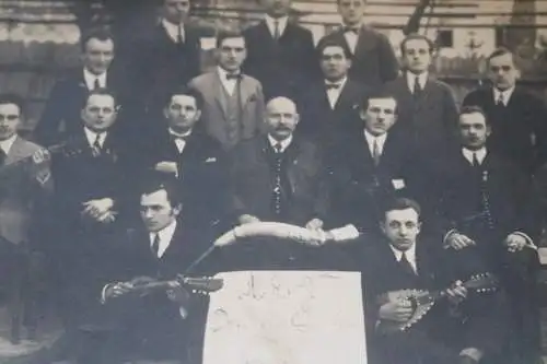 Tolles altes Gruppenfoto Männer Sängerbund ?? großes Trinkhorn ?? 1910-20