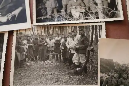 elf alte Fotos eines Soldaten - 