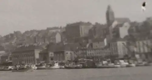 vier tolle alte Negative Soldaten Hafen - Schiffe mit Tarnanstrich Boulogne-sur