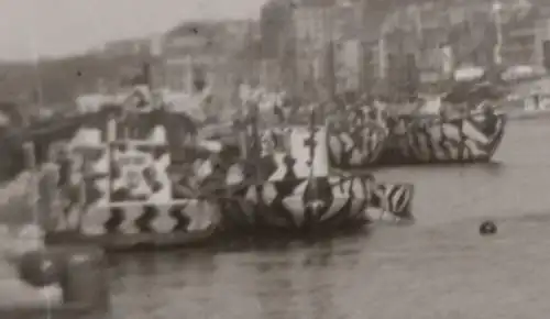 vier tolle alte Negative Soldaten Hafen - Schiffe mit Tarnanstrich Boulogne-sur