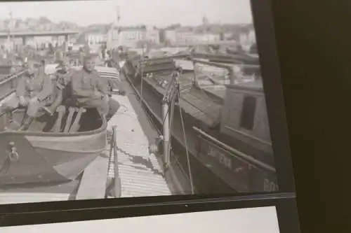 vier tolle alte Negative Soldaten Hafen - Schiffe mit Tarnanstrich Boulogne-sur