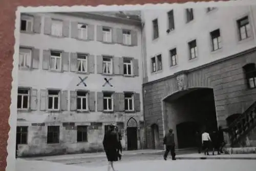 Tolles altes Foto - Innenhof ?  Lazarett Schwäbisch-Gmünd 1942