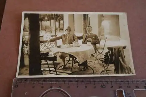tolles altes Foto - Mann und Frau im Café - Königswinter am Rhein 1920-30 