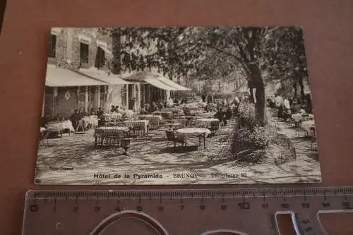 tolle alte Karte  Hotel de la Pyramide - Brunoy - 1940