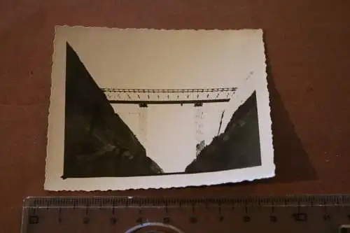 altes Foto  Brücke über eine Schlucht - Ort ??