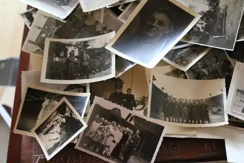 83 alte Fotos eines Soldaten  