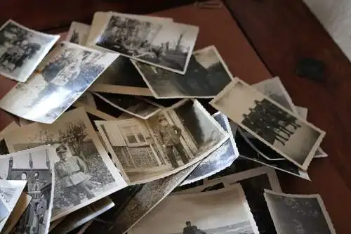 83 alte Fotos eines Soldaten  