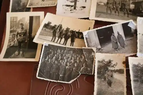28 alte Fotos eines Soldaten 