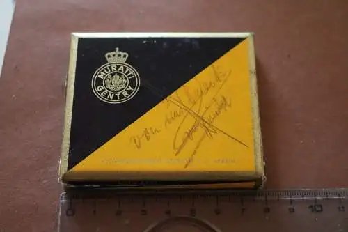 eine alte Zigarettenschachtel- Muratti Gentry  - Alter ??