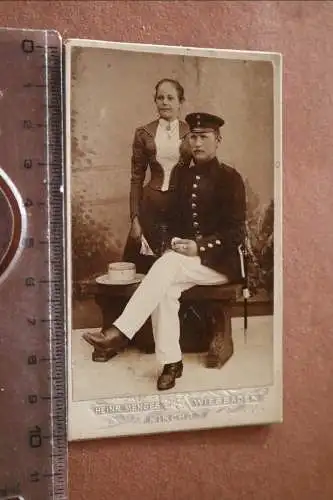 tolles altes CDV Foto - Portrait eines Soldaten mit Frau  Wiesbaden
