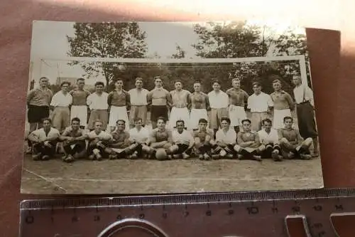 tolles altes Foto - Fussballmannschaft - 20-30er Jahre ? Raum Stuttgart (2)
