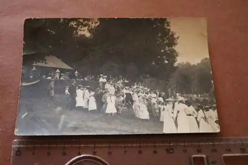 tolles altes Foto viele Menschen - Fotograf - Soldaten Österreich 1904