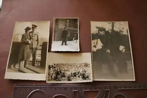 vier alte Fotos Soldaten 