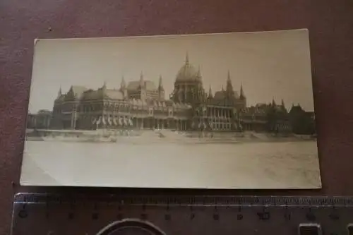 tolles altes Foto  Parlamentsgebäude Budapest 30er Jahre ???