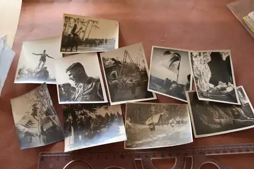 zehn alte Fotos - Jugend Pimpfe - Wanderschaft  30er Jahre ??
