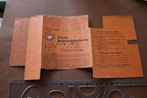 alte vierte Reichskleiderkarte aus Beienheim 