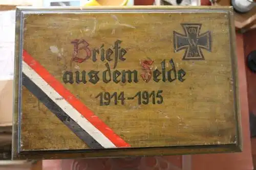 große alte Kiste für Feldpostbriefe EKI  1. Weltkrieg  1914-15