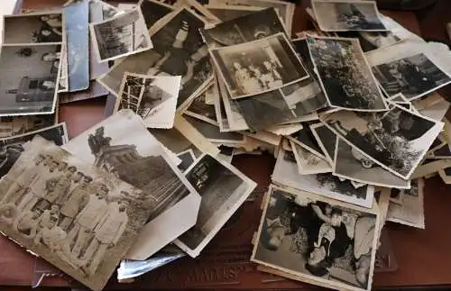 Konvolut alter Fotos - Personen, Soldaten Familie usw. 