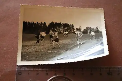 altes Foto - Fussball - Fussballspiel - Mannschaften - Ort ??? 30-40er Jahre ?