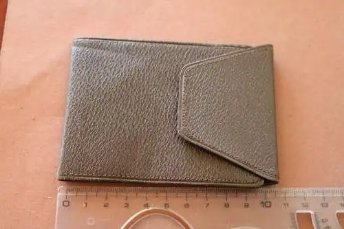 altes kleines Taschenfotoalbum zehn Cellophanhüllen - Alter ???