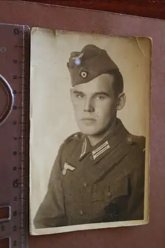 tolles altes Portrait eines Soldaten mit Schiffchen 