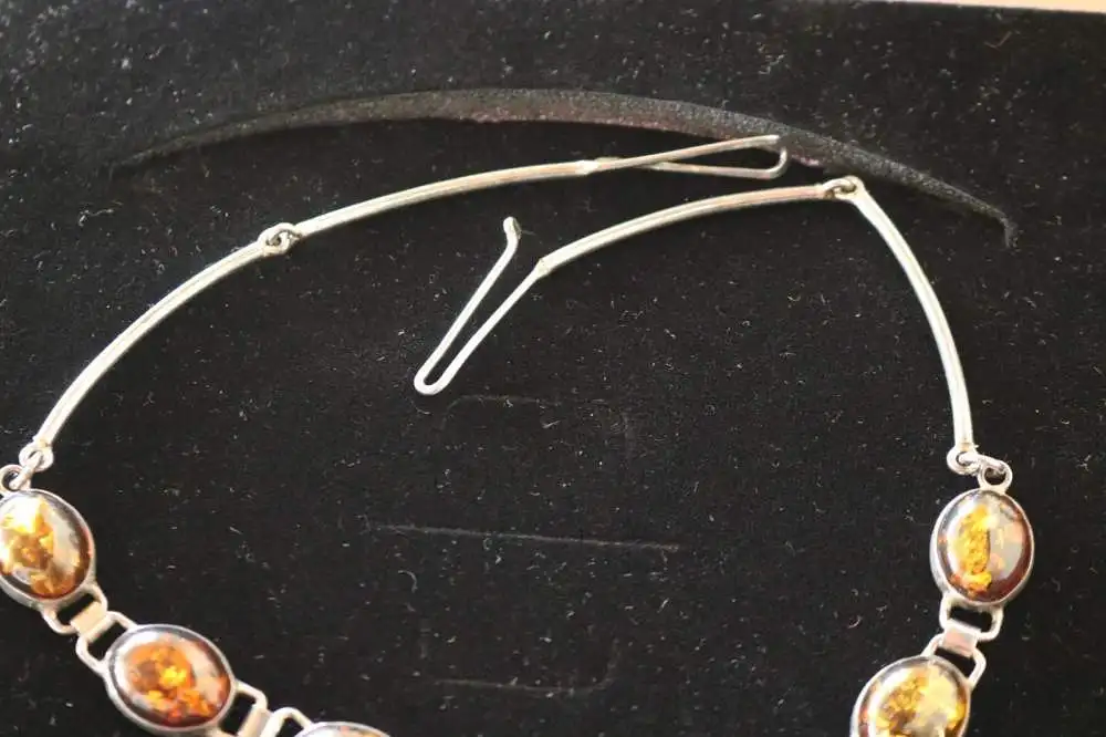 tolle alte Bernsteinkette mit Ohrstecker - 925er silber - Designer  J M  ??  2