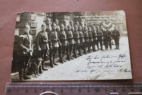tolles altes Gruppenfoto - Soldaten Regiment 8/166 - Reserve 1914  Bitsch Wache 