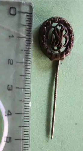 alte Anstecknadel - DSB - Deutscher Sport Bund 