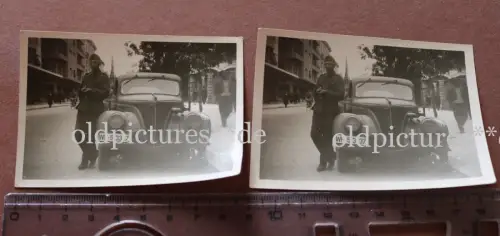zwei tolle alte Fotos - Soldat mit Oldtimer PKW - Div-Abz ?? 