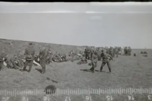 166 Negative eines Soldaten - Westfeldzug - Frankreich , Belgien ? Heimat 