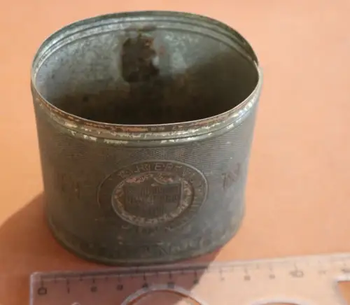 alte Zigarettendose Güldenring Zigaretten Haus Neuerburg 50 Zigaretten - Alter ?