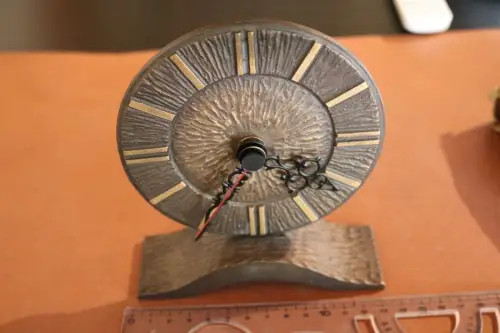 tolle Tischuhr Bronze oder Messing ?  Junghans ? - Alter ??