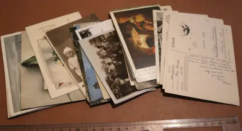kleines Konvolut Karten, Feldpost Orte Kitsch, Deutsches Reich 
