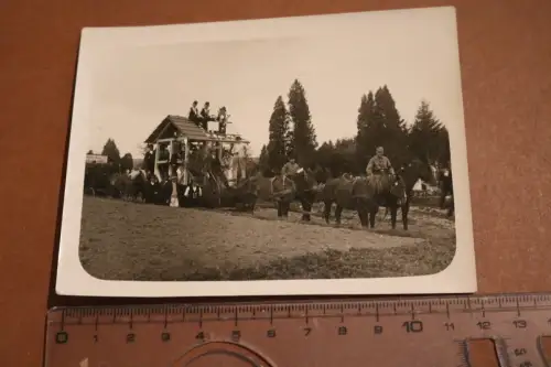 tolles altes Foto - Festumzug - Zimmermänner 30-40er Jahre 