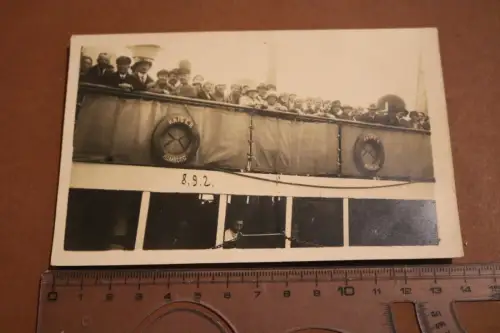 tolles altes Gruppenfoto Passagier auf dem Schiff Kaiser Hamburg 20-30er Jahre 
