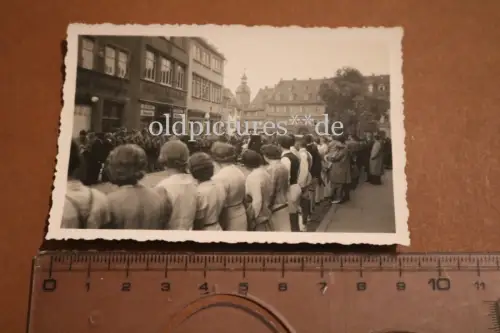 altes Foto - Feierlichkeiten - viele Menschen Gotha 1939 