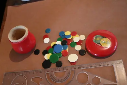 tolles altes Spiel - Floh-Spiel 50-60er Jahre ???? 