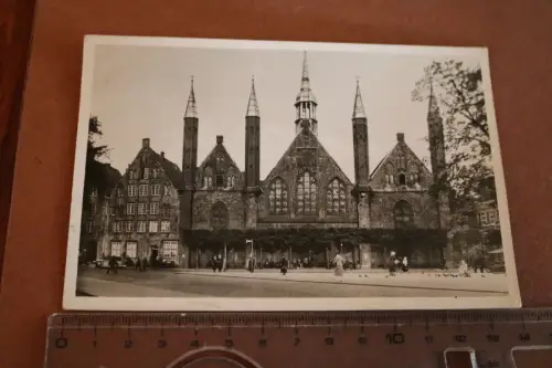 tolle alte Karte -Lübeck Koberg mit Heilg-Geist-Hospital 1940