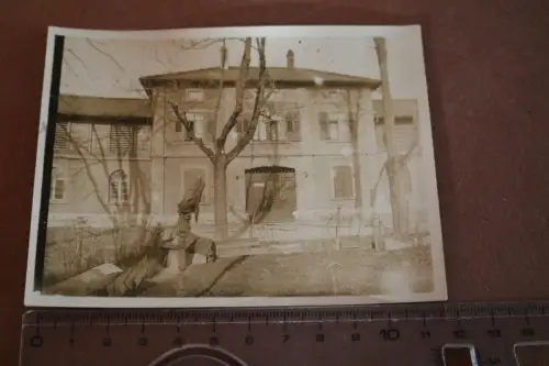 tolles altes Foto -  mir unbekanntes Gebäude, Haus - 1928