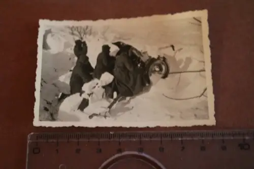 tolles altes Foto -  Winter 1942 - PaK in Stellung 