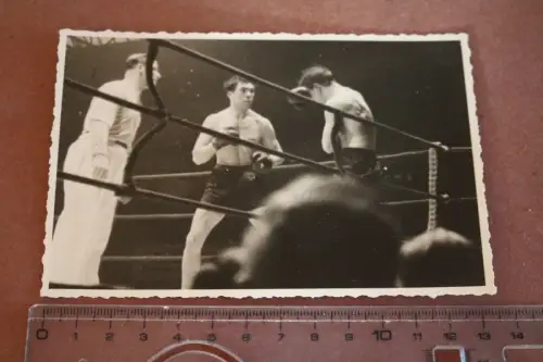tolles altes Foto - mir unbekannte Boxer - Boxkampf -  Ort ?? 30-50er Jahre (2) 