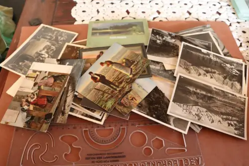 kleines Konvolut alter Ansichtskarten Orte, Kunst usw.  45 Stück, meist vor 1945