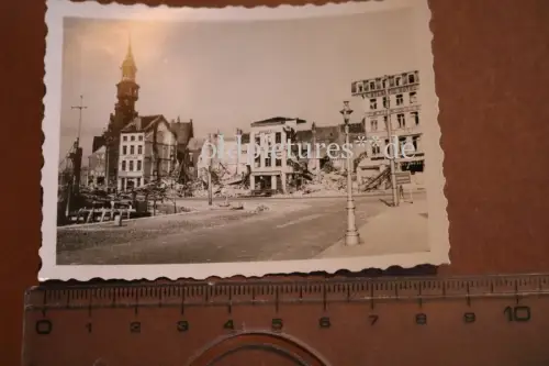  altes Foto -  Belgien Ostende zerstörte Gebäude Hotel Pullman u.a.