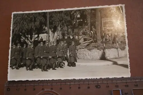 altes Foto  Italienische Soldaten marschieren durch Genova 