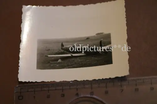 tolles altes original Foto Jagdgeschwader 54 - Ostermann zerstörte Maschine