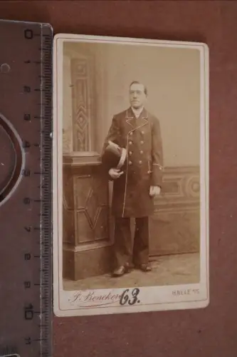 tolles altes CDV Foto - Portrait Mann in Uniform Bergmann ? Pförtner ? Halle i.S