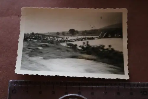 altes Foto  gesprengte Brücke bei Saloniki 