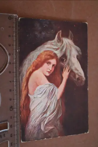 tolle alte Künstlerkarte Portrait Frau mit Pferd - Träumerei 1910-20