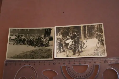 zwei alte Fotos - Schulklasse ?? Fahrradausflug - 50er Jahre ?