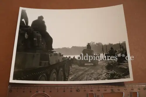 tolles altes großes Foto Kriegsbrücke Pestshanyj  22. Pz.Div. Panzer 